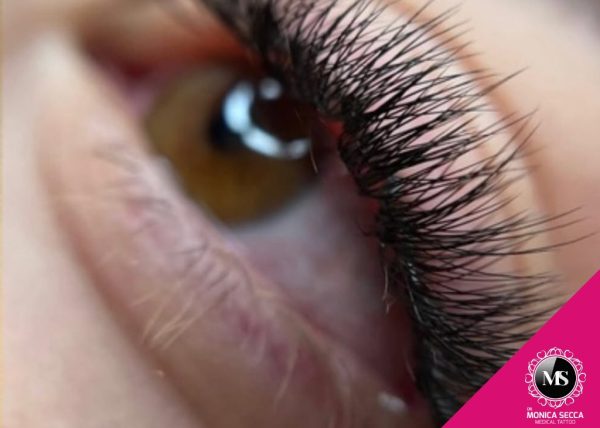 Extension Ciglia Mega Volume